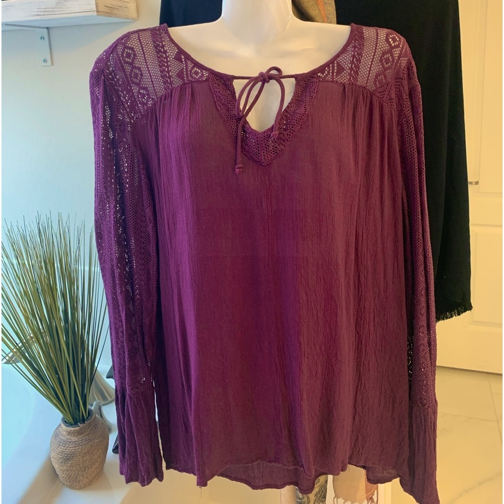 Bass Size Medium Blouse Purple Long Bell Sleeves Cutouts Tie Neck Womens Shirt